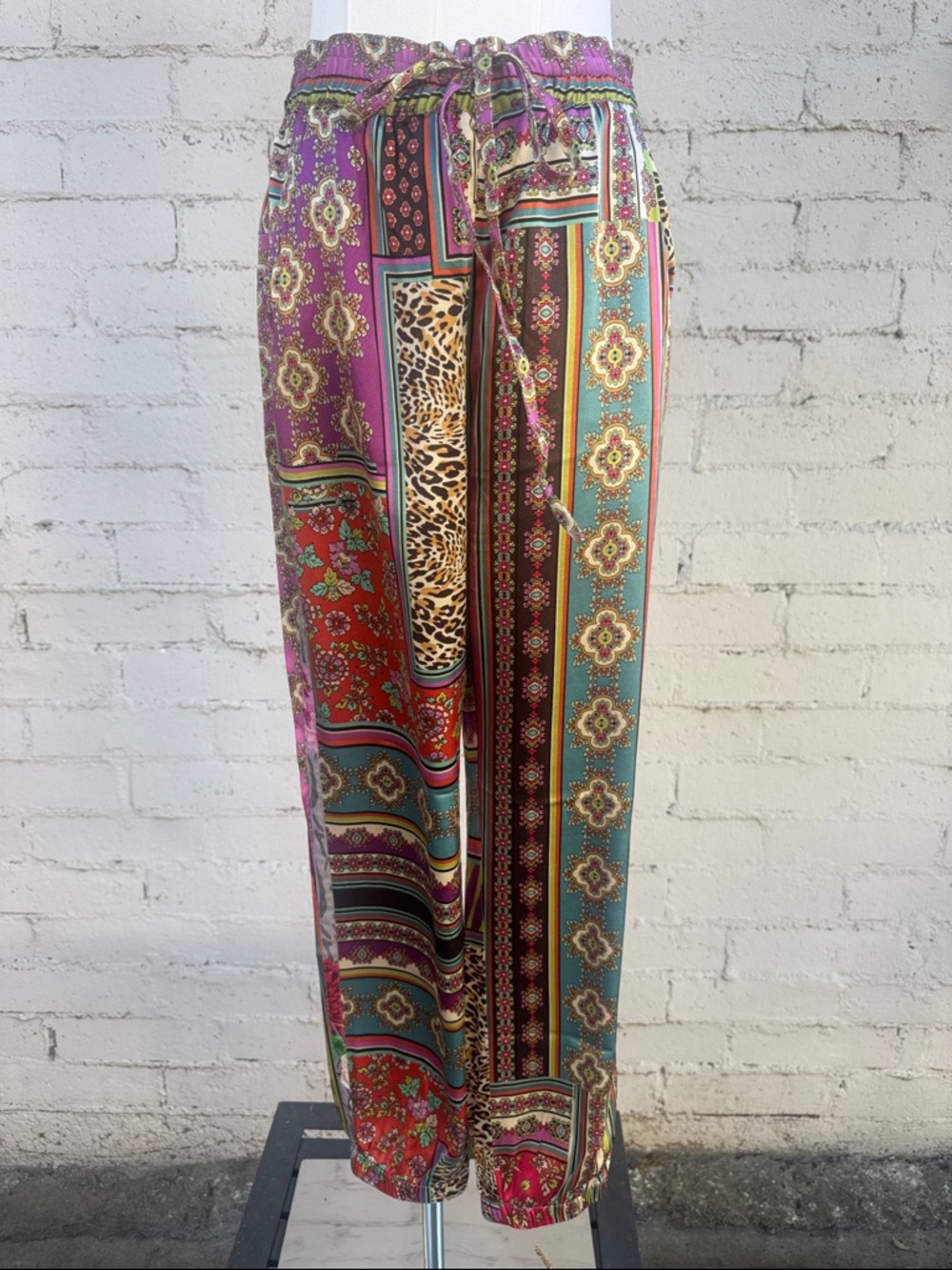 Johnny Was Presley Jogger Silk Blend Leopard Multi Patchwork Size M - Picture 3 of 8